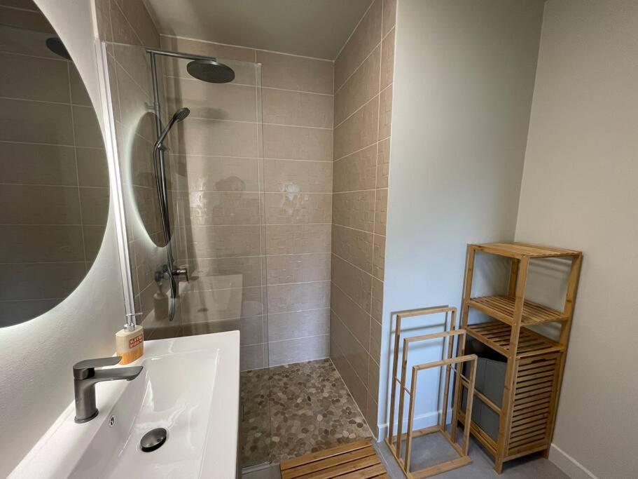 Appartement Oligaia Orient Bay à Quarter of Orleans Extérieur photo